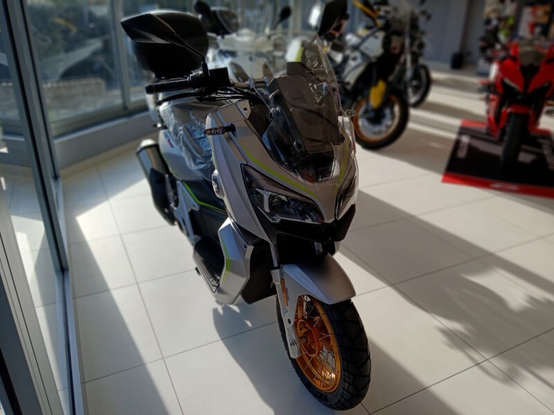 QJ Motor ATR 125