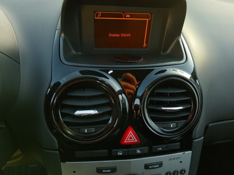 OPEL Corsa 4ª serie Corsa 1.2 85CV 3 porte GPL-TECH b-color