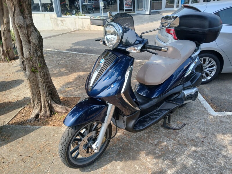 Piaggio Beverly 400