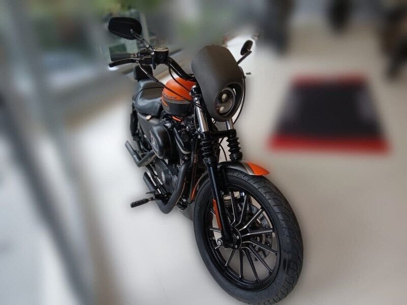 Harley-Davidson Sportster 883